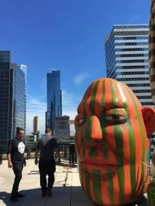 Janis Inflatable atop the Chicago Hilton sponsored by the Chicago Loop Alliance
